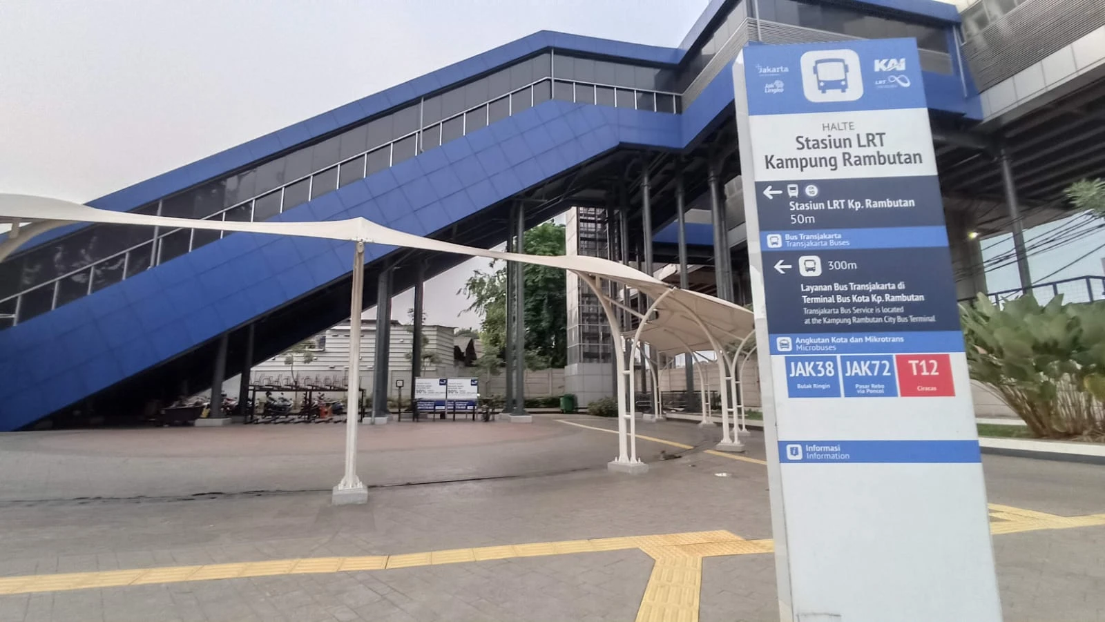 Stasiun LRT Kampung Rambutan Akses Strategis Jakarta Timur yang Terhubung ke Terminal Utama